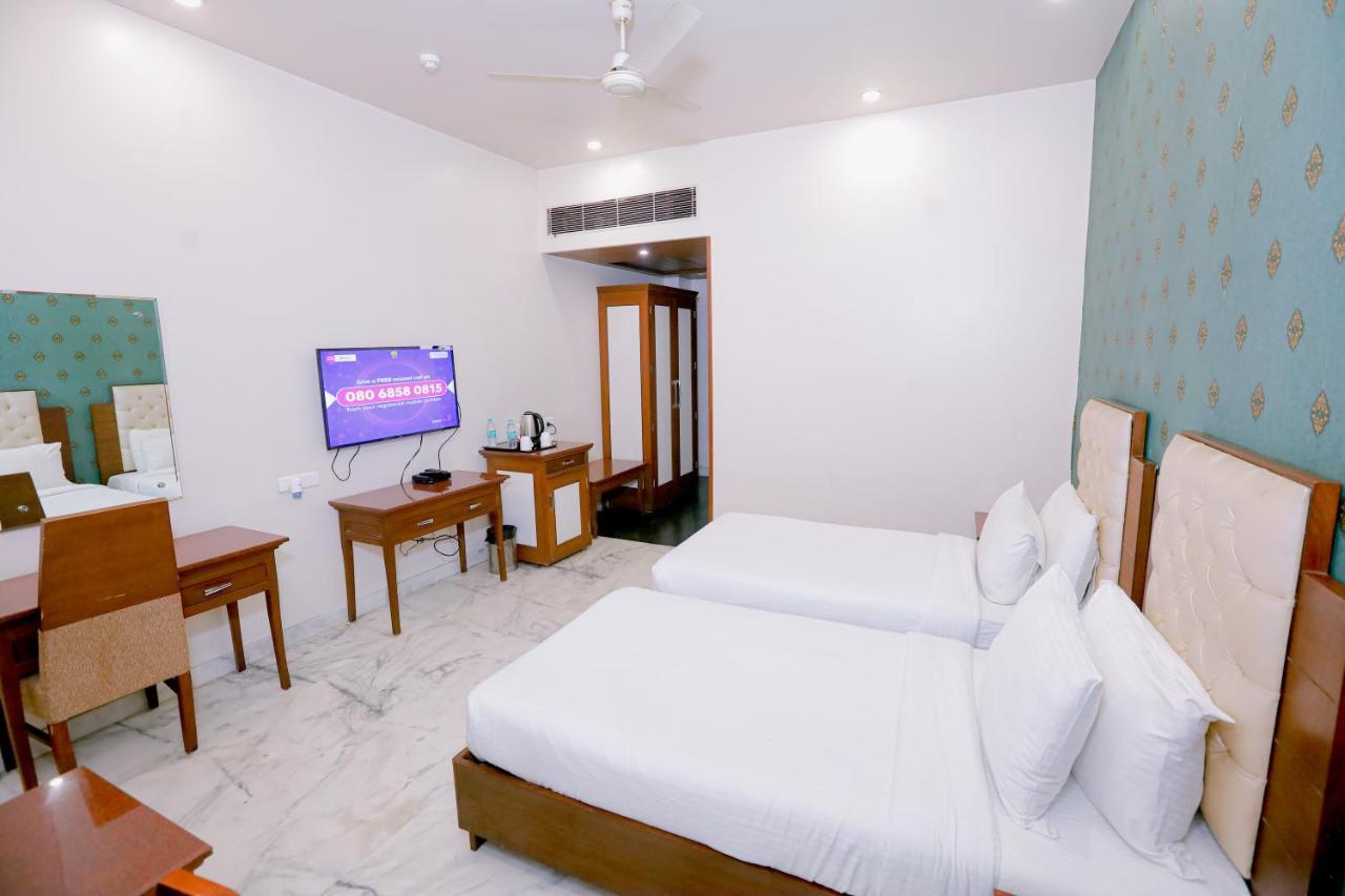 Hotel Leela Grande Karnal Exterior photo